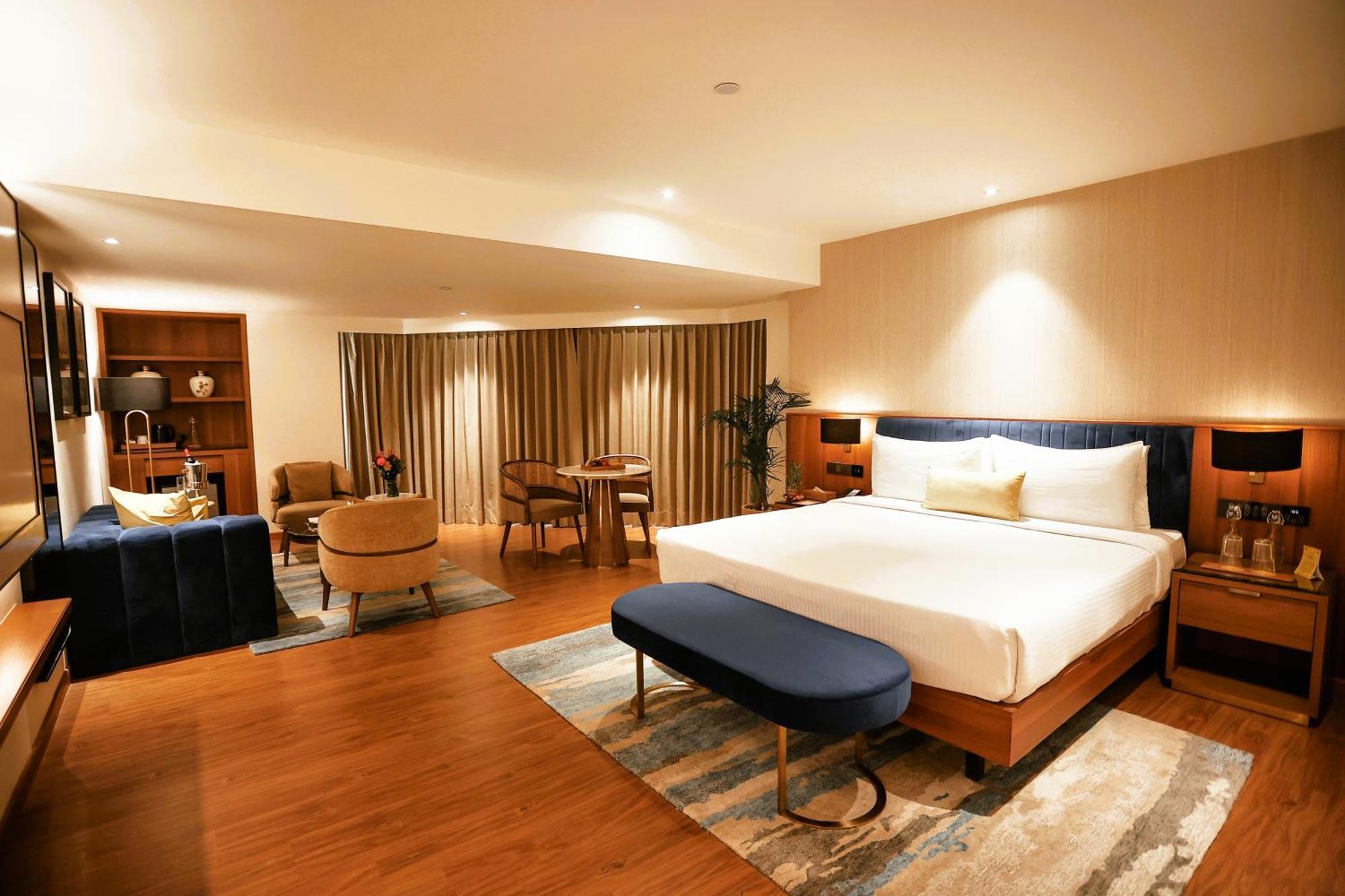 Junior Suite on Food & Beverage services Enjoy Happy Hours 11 on Alcoholic Beverages 11AM-11PM Early Check Late Checkout upto 3 hrs SAV